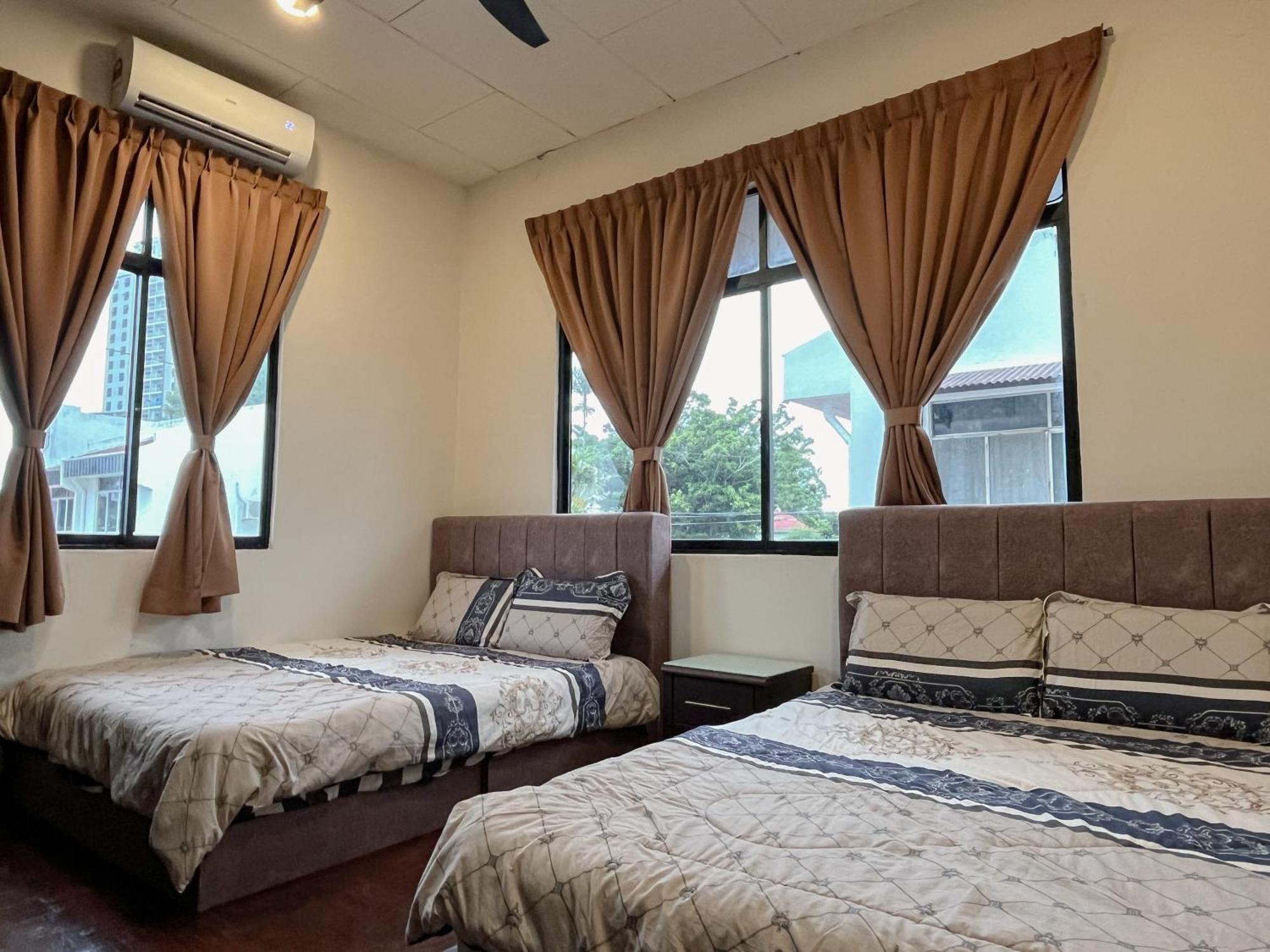 Holiday Villa Max Klebang 25Pax 6Bedroom Indoor Pool For Party Malacca Buitenkant foto